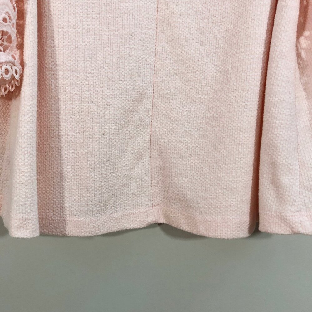 ANTHRO eri + ali Samara Lace Bell Sleeve Top in Pale Pink M - Picture 12 of 14